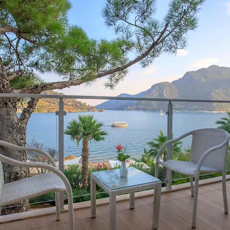 Orka Lotus 5* Μαρμαρίς