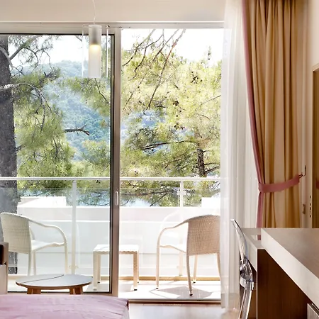 Orka Lotus 5* Μαρμαρίς